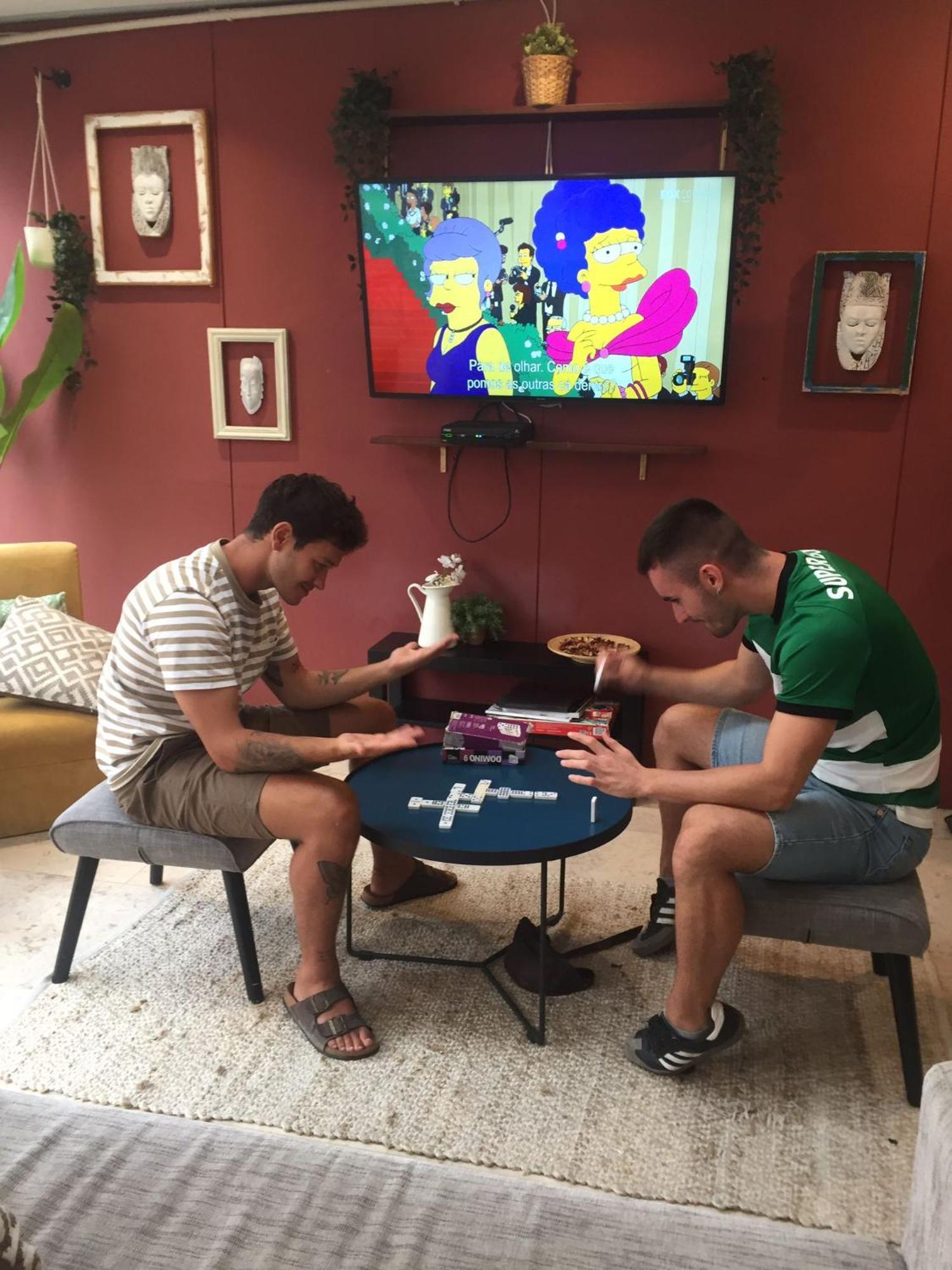 Хостел Wot Lisbon Nomad Экстерьер фото
